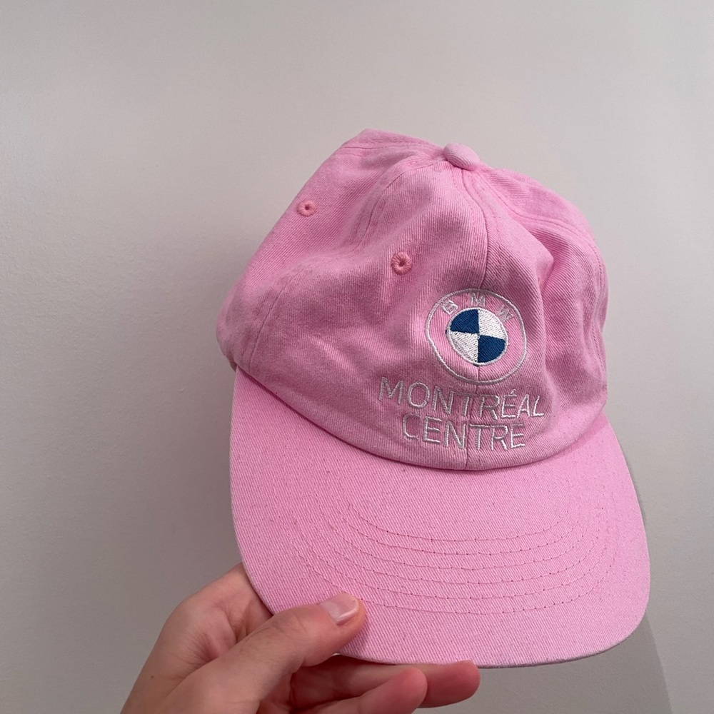 BMW Montreal pink hat